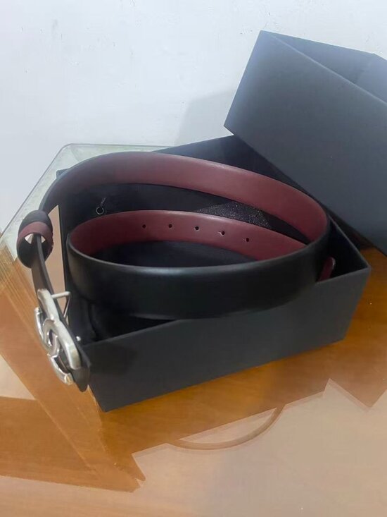 Chanel Reversible Belt 34in | Black Red Leather main image 4
